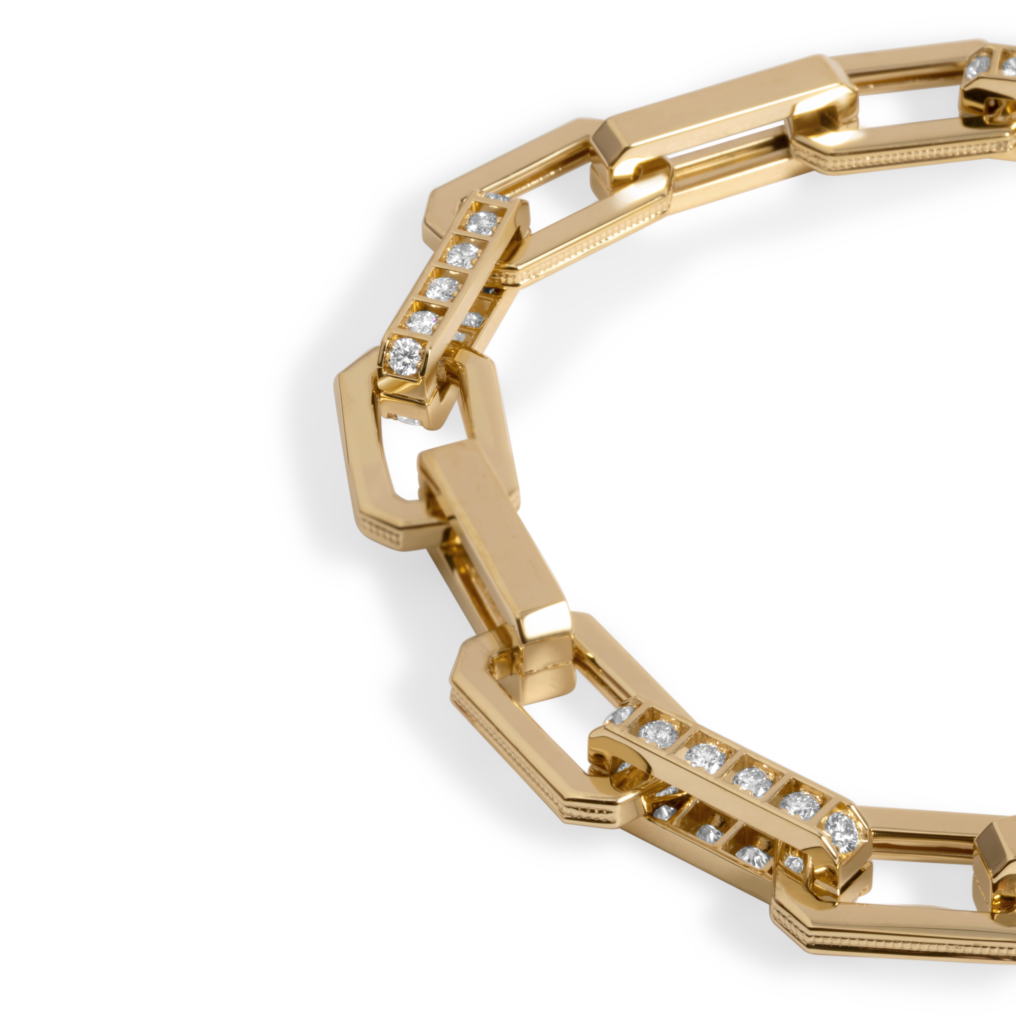 Bracelet en or 18 carats serti de diamants |