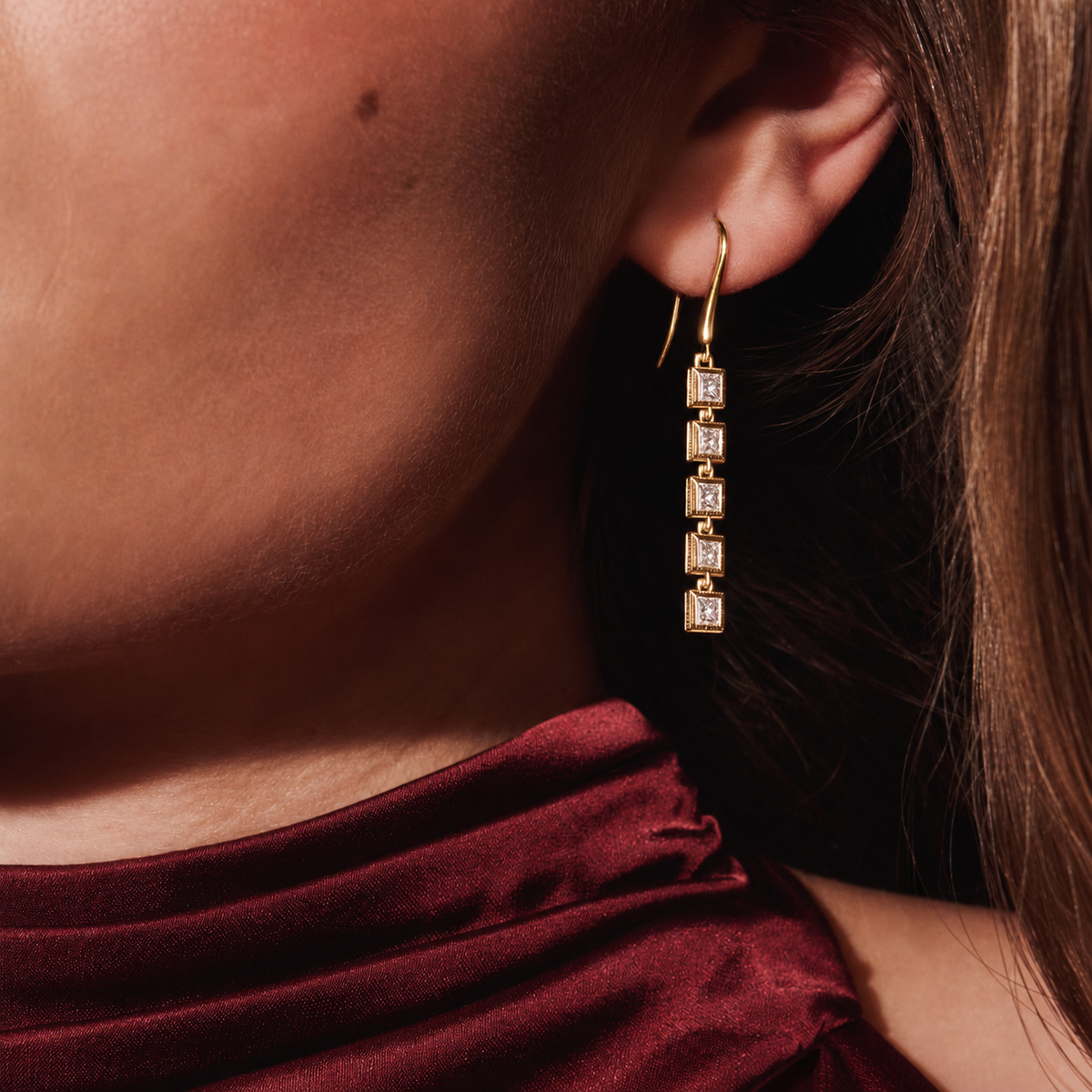 Diamond Drop Earrings | 18K Gold