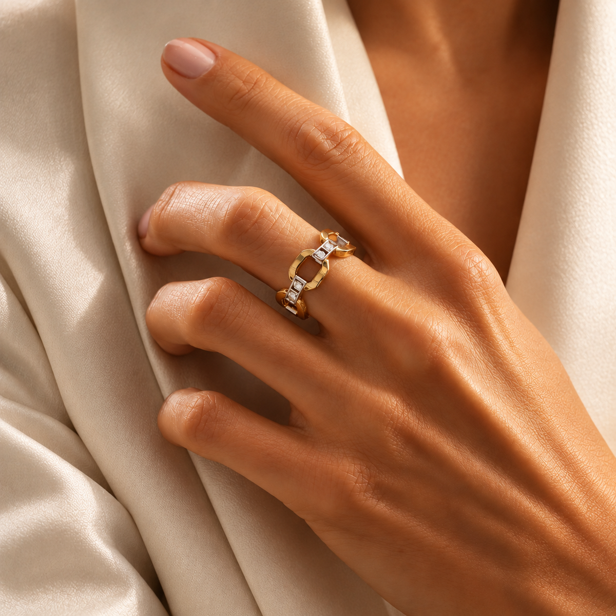 Mixed metal chain link ring | 18K Gold and Platinum
