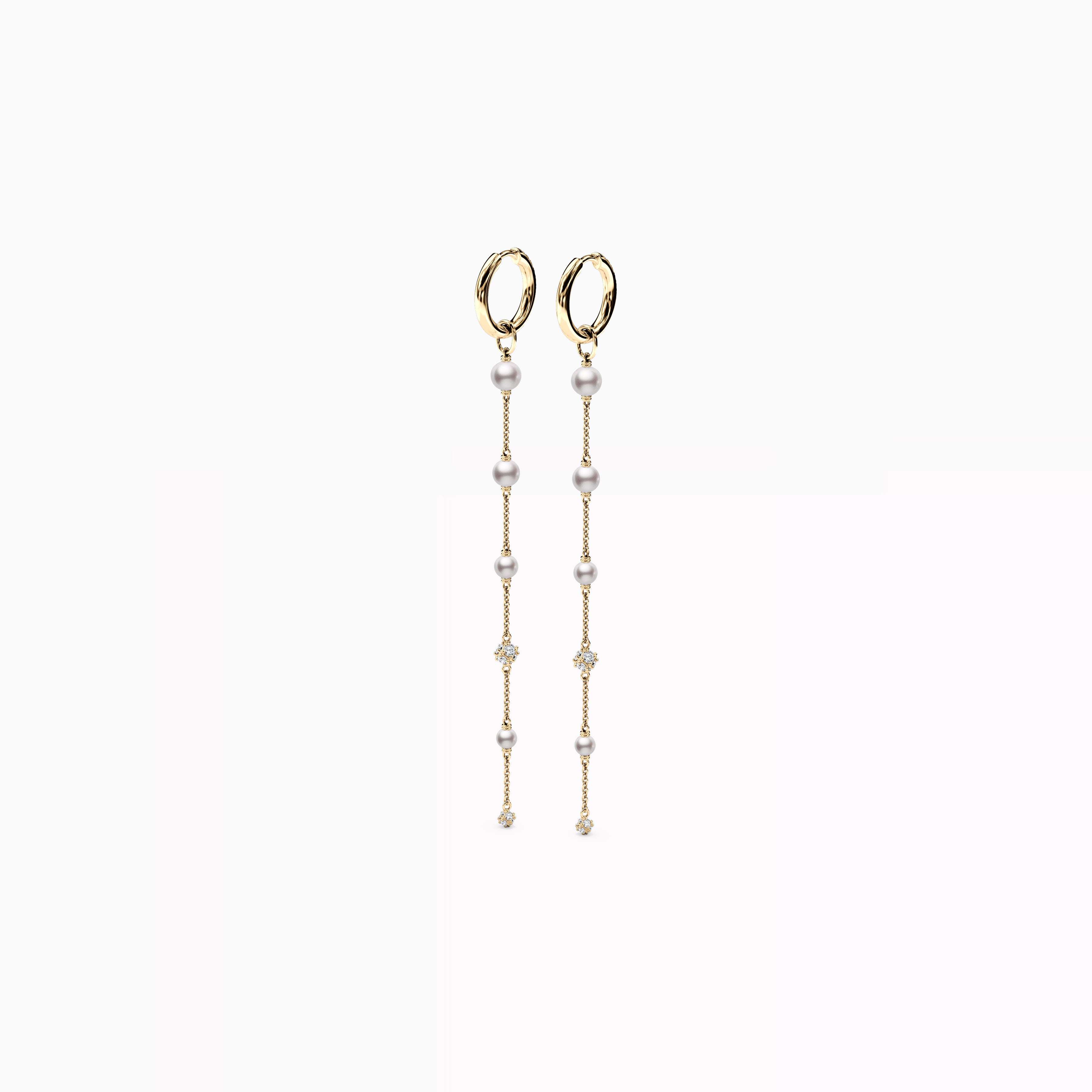 Boucles d'oreilles créoles pendantes en or 14 carats, ornées de perles de culture d'eau douce dégradées et de diamants.